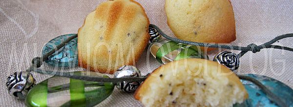 Madeleines au citron et graines de pavot. [Lemon & poppy seeds' ☺]