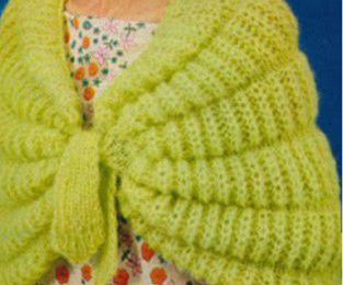 EB - Une liseuse bouffante au tricot... 