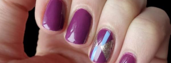 Nail Art tout simple pour les filles pressées 