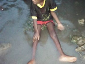 la vie de Gilbert qui ne tient qu à fil... celui de la SOLIDARITE 