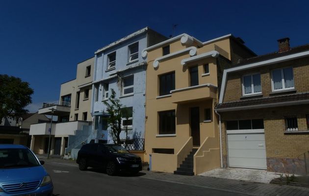 QUARTIER  EXENTRIC  et  BITTE  D'AMARRAGE 