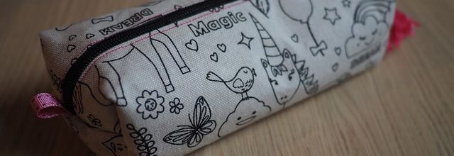 Idée de cadeau pour enfant : une trousse à crayons