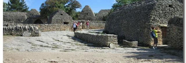 LES BORIES DANS LE LUBERON