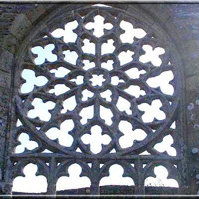 1062 - Plovan, dans le Finistère Sud (29S) (Les Ruines de Languidou)