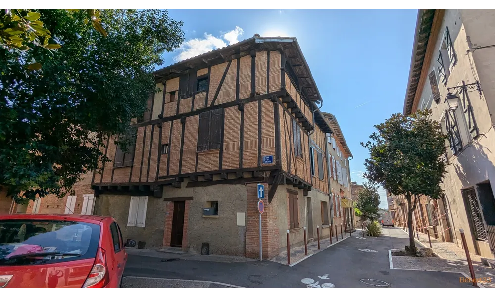 le village de Montech (82) -2