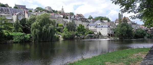 ARGENTON SUR CREUSE dept L'Indre 36