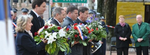 Souvenir : Un nouveau monument à Chalon-sur-Saône (mais le projet d'origine sera-t-il respecté ?) MISE A JOUR 19/03/2017 