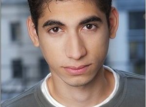 Alexander Flores 