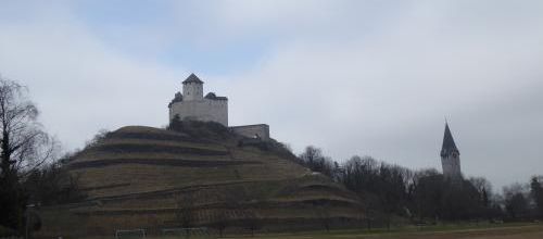 Château de Gutenberg et église à Balzers / Vaduz la mairie / Liechtenstein fev 2017