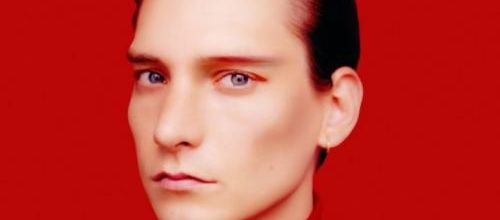 Thomas Azier en Rouge et Gold