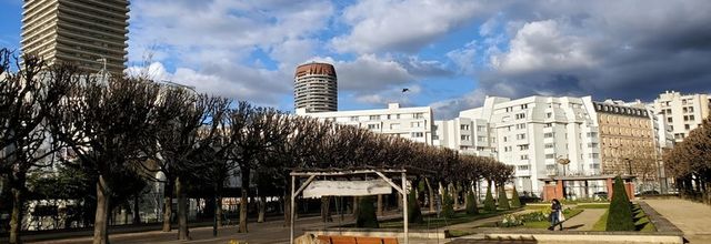 Le parc Kellermann au changement de saison