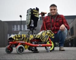 Wewalk : dispositif orthopédique motorisé d’aide à la déambulation pour enfant 
