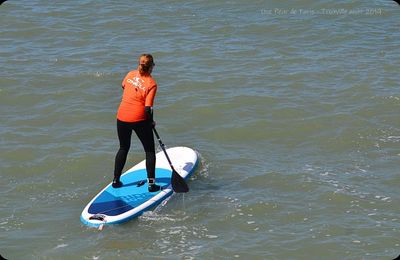 Trouville : NORTH SHORE SURF SCHOOL