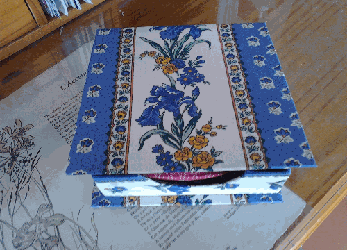 Atelier cartonnage du 20 juin 2016 : boîtes à serviettes