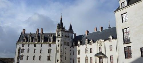 ... château de nantes...