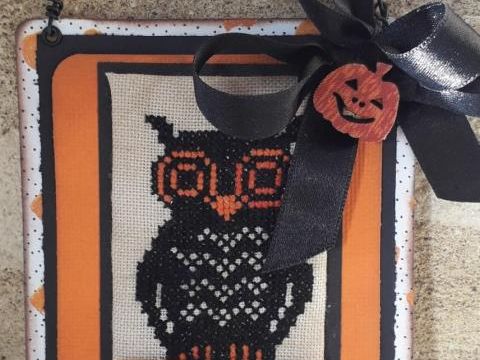 Broderie "Boo Moon"