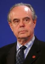 Frédéric Mitterrand, Une adolescence, Robert Laffont 