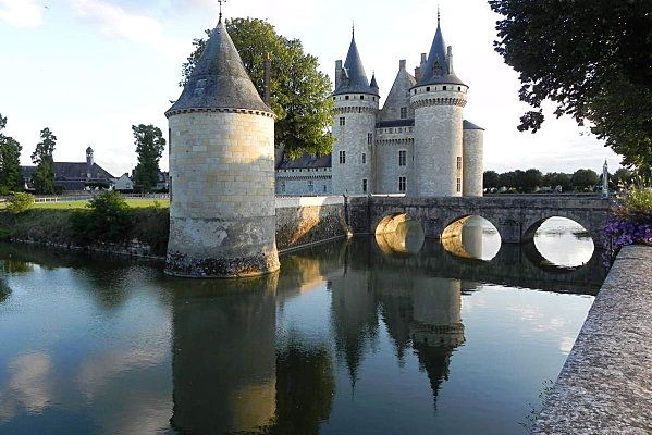 SULLY SUR LOIRE