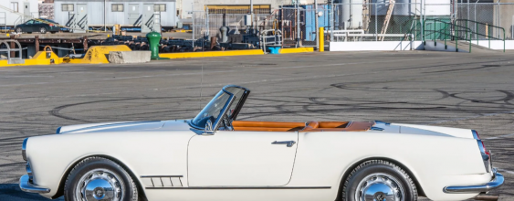 1959 Alfa Romeo 2000 Spider 2.3L