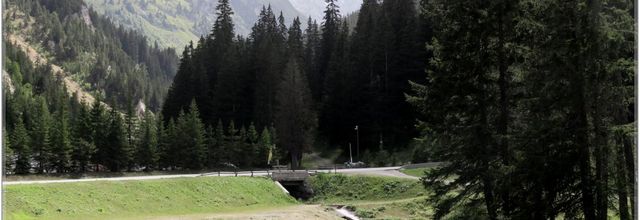 PETIT  LAC  DE  COURCHEVEL 