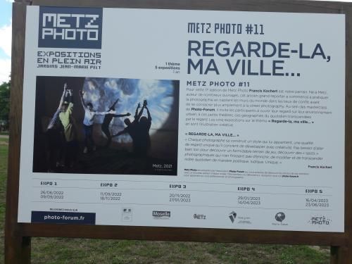 Une expo "plein air"...