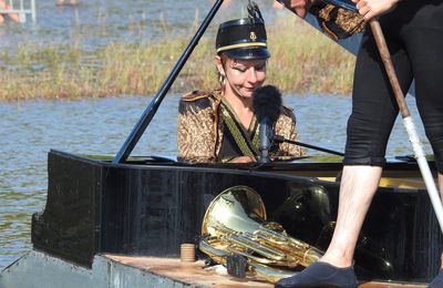 EB - Le PianO du Lac, un concert poétique et humoristique sur le Bassin d'Arcachon (2/2)...