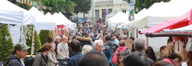 la fête médiévale à l'abbaye de st maur 