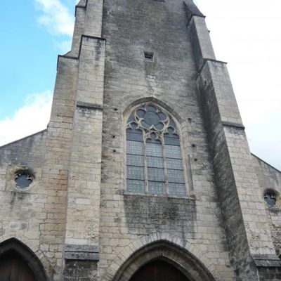 Eglise St Pierre le Guillard - Bourges (18)