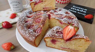 Moelleux aux fraises & yaourt grec