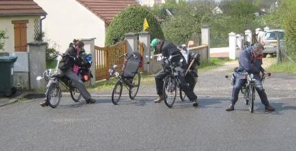 Au départ de chez Alain, on vérifie que tout y est !!