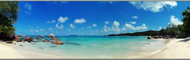 Panoramas sur Anse Lazio, superbe mais tragique plage à cause de deux attaques de requins - Praslin - Seychelles
