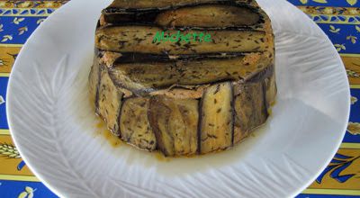 Charlotte aux aubergines, tomate et boeuf haché