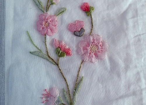 un autre essai de broderie