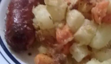 Saucisse et petits légumes