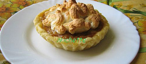 Tartelette meringuée au riz au lait-caramel et compote de pomme