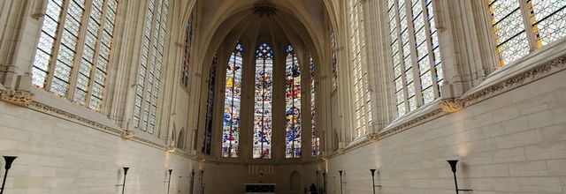La Sainte-Chapelle de Vincennes : l'intérieur