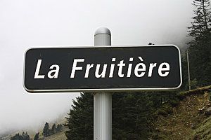 LA FRUITIERE . (Cauterets 65)