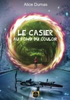 Le casier au fond du couloir