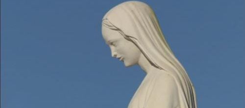 Les "déboulonneurs" de statues