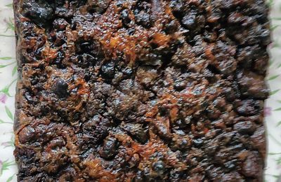 EB - Un gâteau au chocolat sans beurre, sans farine et sans sucre...
