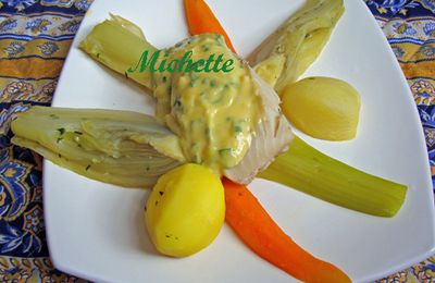 Pot au feu safrané de poisson, légumes, aïoli aux herbes
