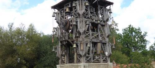 Visite du Puy du Fou, Le grand carillon et le monde imaginaire de La Fontaine