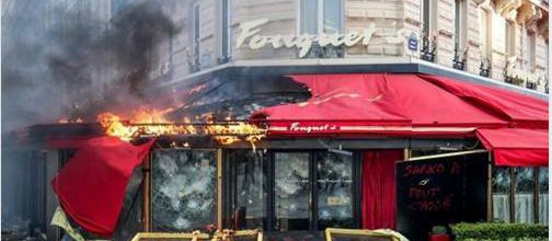 Le Fouquet's grand "martyr" des gilets jaunes?