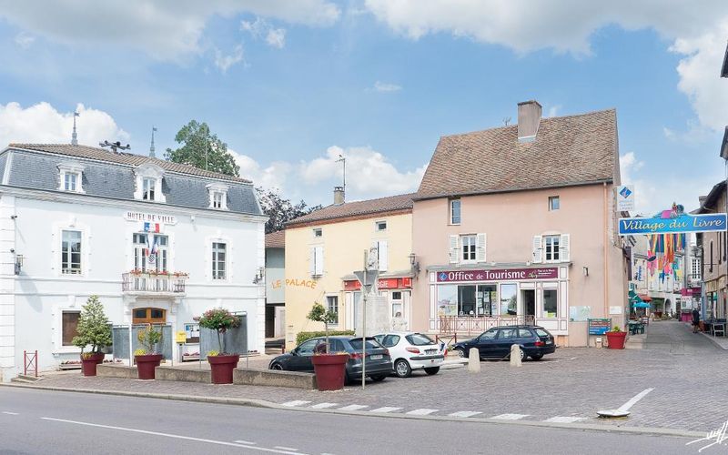 Cuisery à livre ouvert.