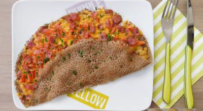 Galette de blé noir au bacon et cheddar