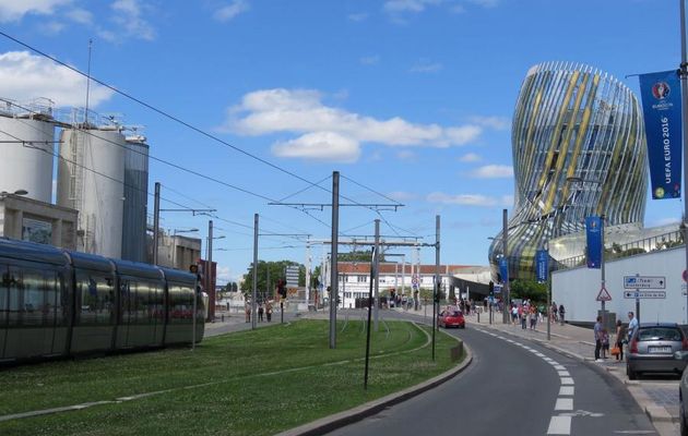 la fête du vin à Bordeaux