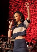 Rihanna au gala "An Unforgettable Night"