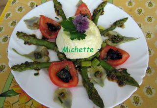 Oeuf soufflé, artichauts, asperge, tomate et courgette