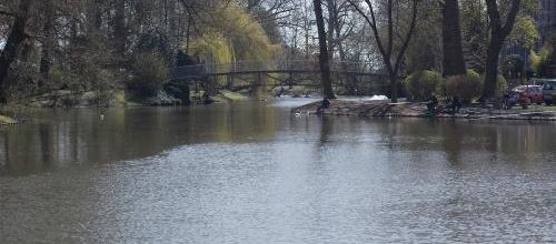  * Avril au Domaine de Bourgogne