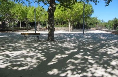 BOULODROME MUNICIPAL VILLENEUVE DE BERG